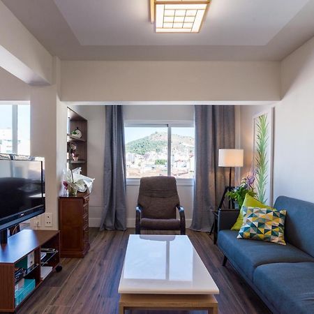 Bhost - Suite La Merced Malaga Bagian luar foto