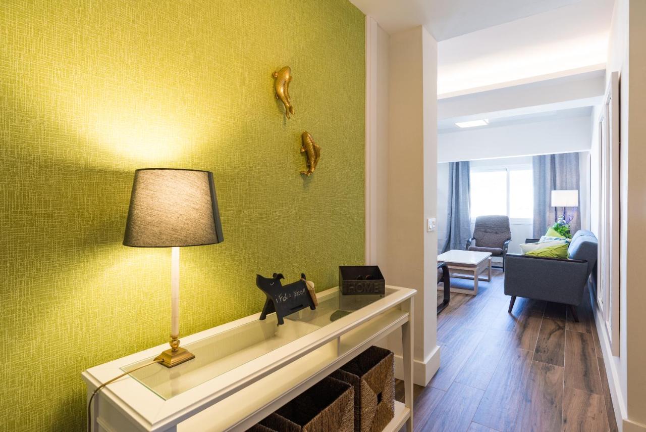 Bhost - Suite La Merced Malaga Bagian luar foto