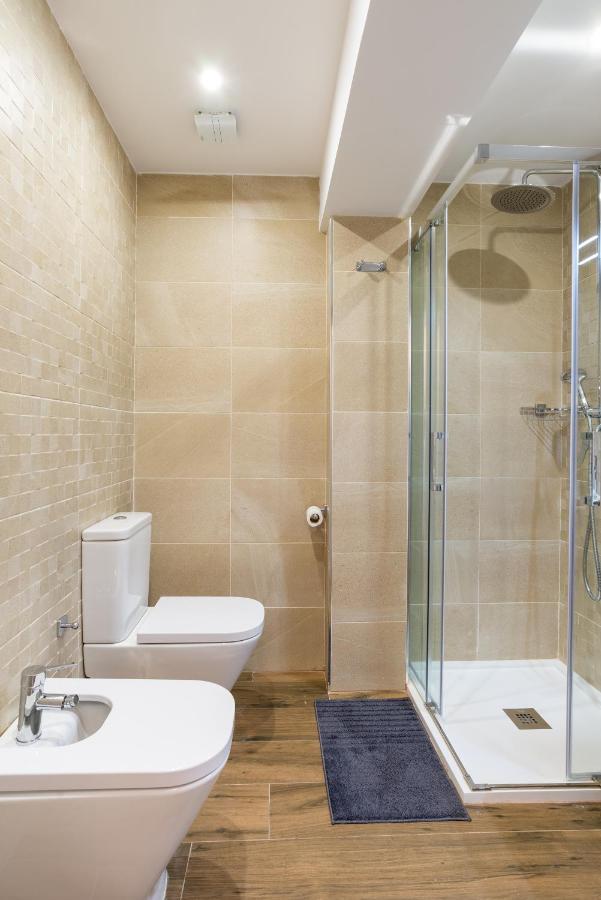 Bhost - Suite La Merced Malaga Bagian luar foto